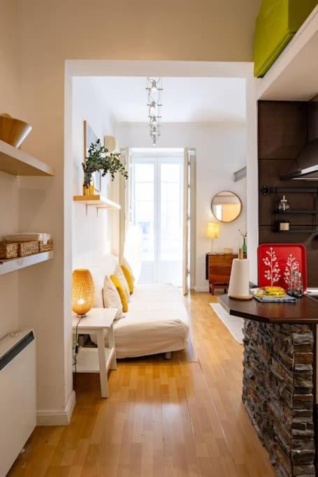 Beautiful Apartment In Malasana For 3 Pax - Ferrer Madrid Exterior photo